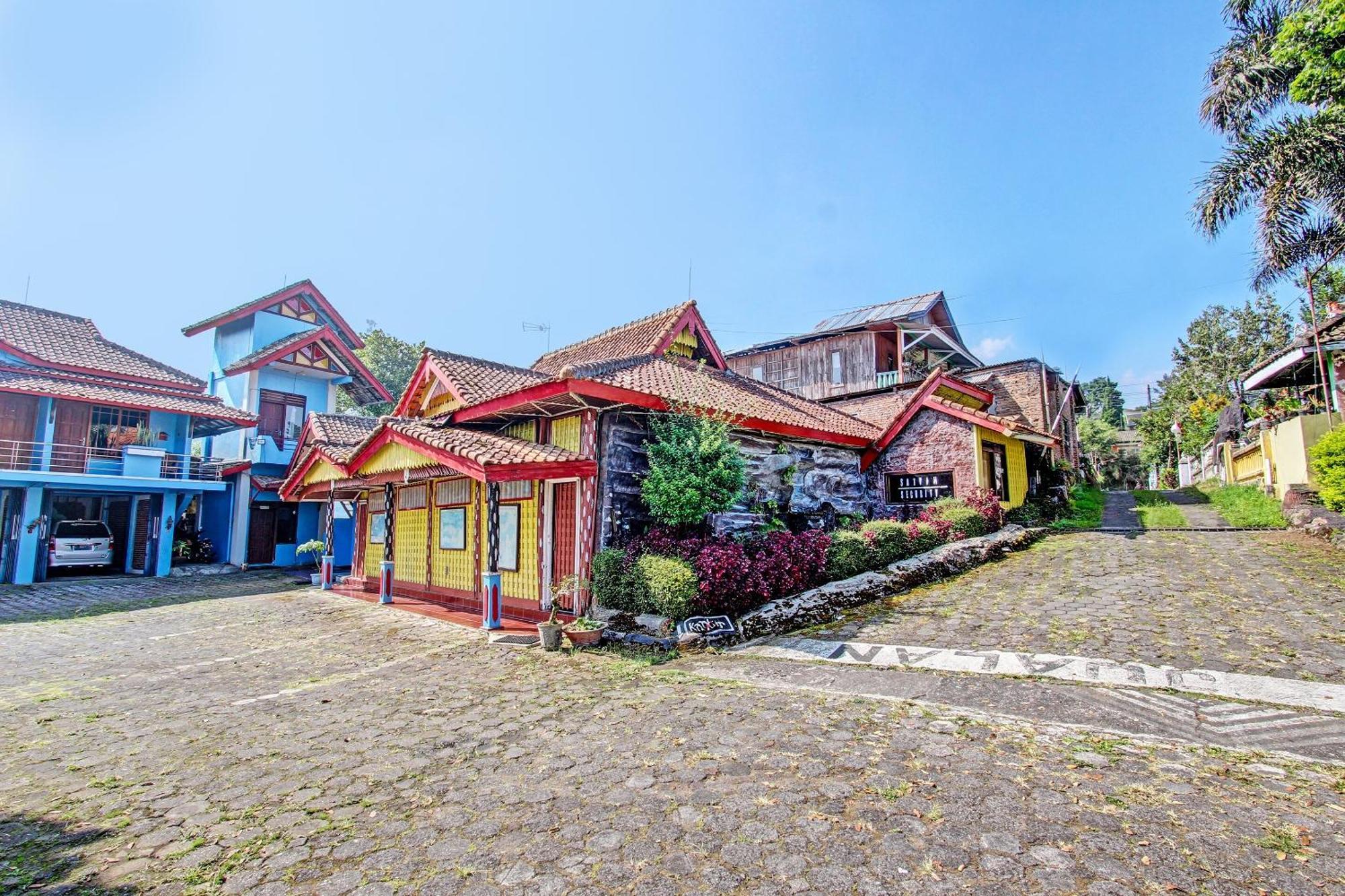 فندق Capital O 91644 Loka Hause سالاتيغا المظهر الخارجي الصورة